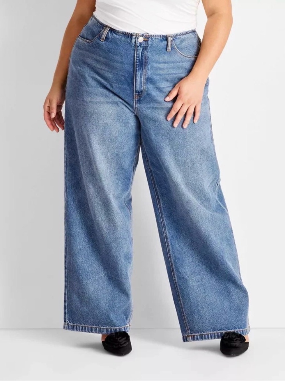 Future Collective Women's Mid Rise Wide Leg Jeans Medium Wash 20